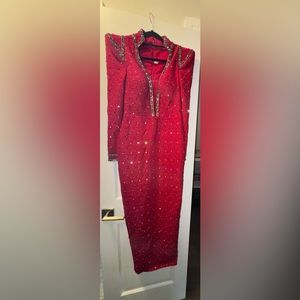 This dress has only been worn ONCE! 💃🏻